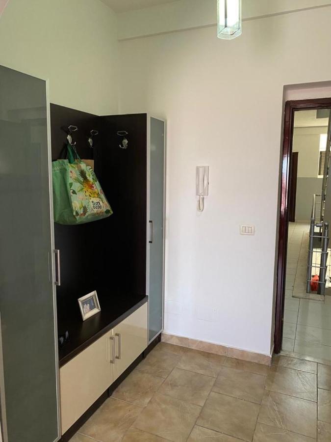 Appartamento Agaraj Apartament Orikum Esterno foto