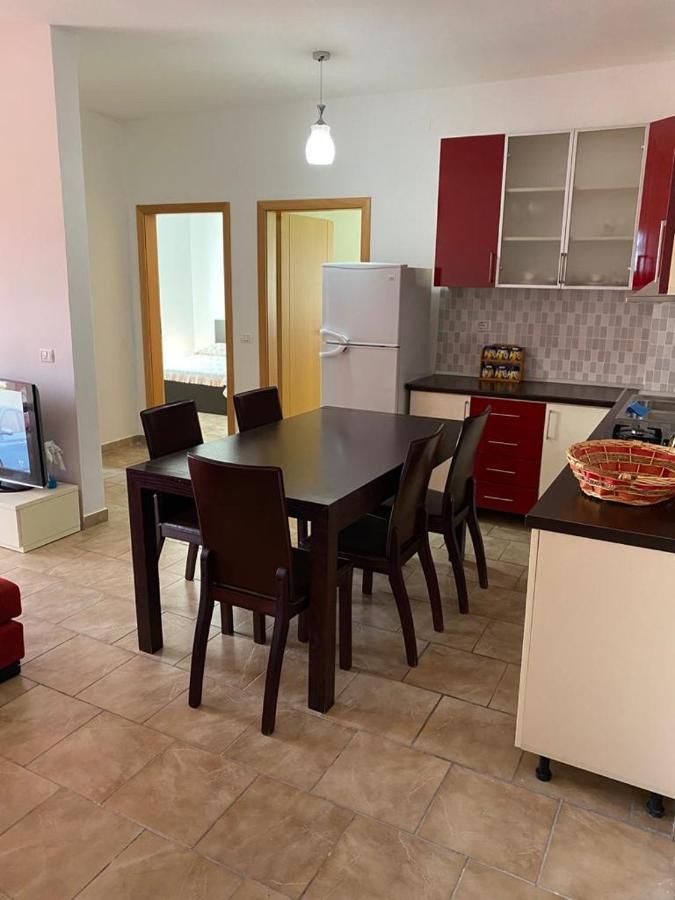 Appartamento Agaraj Apartament Orikum Esterno foto